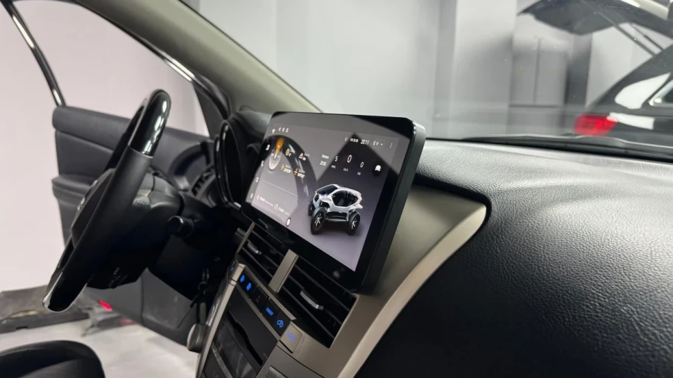 Штатная магнитола Teyes LUX ONE 6/128 Toyota Harrier XU30 (2003-2013) Тип-B